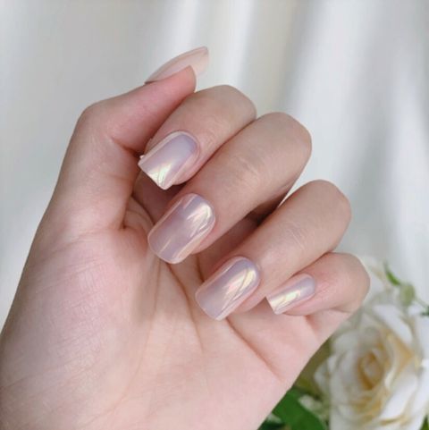 D-001 Euphoria - Hologram Press-on Manicure hand.jpg