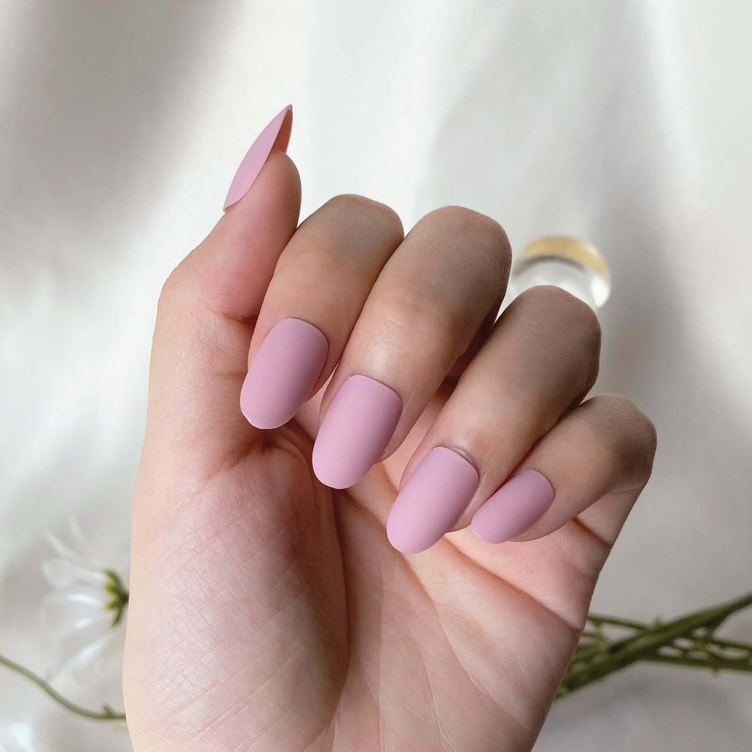 C-005 Sweet Memory - Pink Solid Color Press-on Manicure hand.jpg