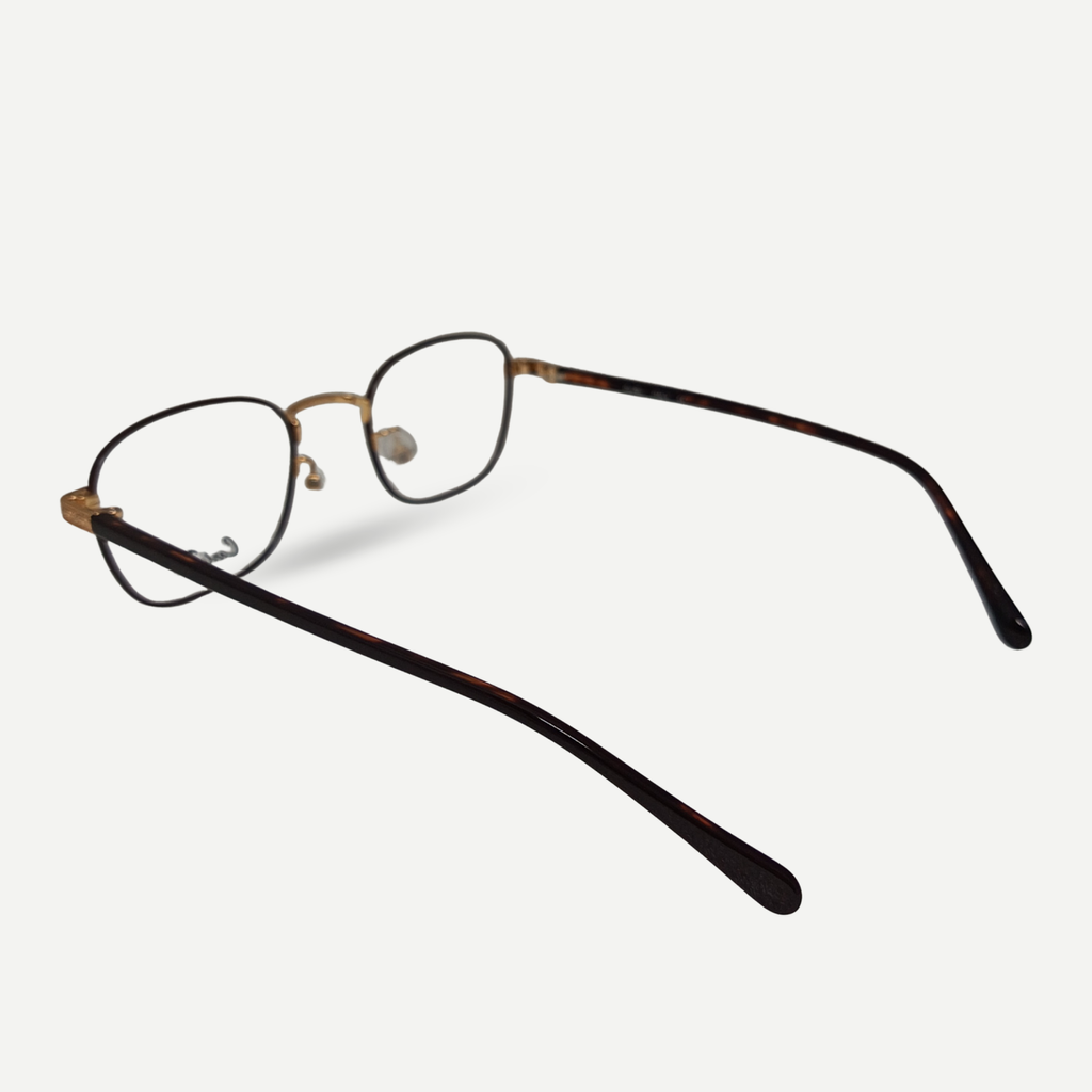 CR18056 C0250 Back