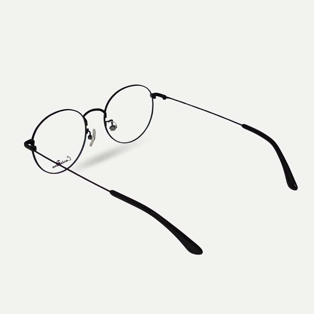 CR18028 C03F Back