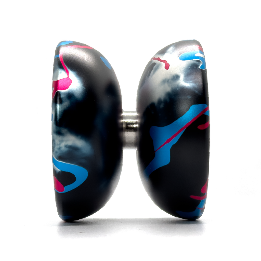 Yoyofriends_KOI_black_silver_pink_blue_side