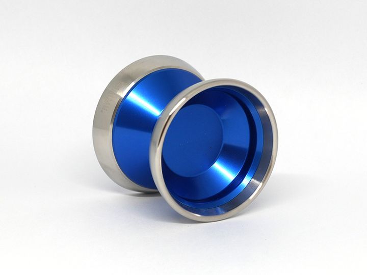 M666_blue_1_800x600