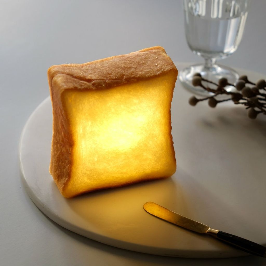toast_whitetable_1080x.jpg