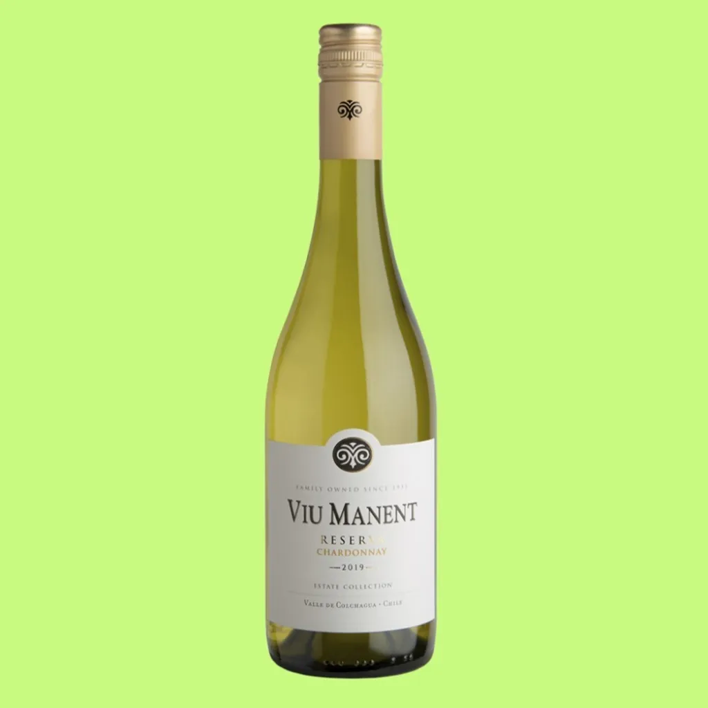 viu manent reserva chardonnay green background