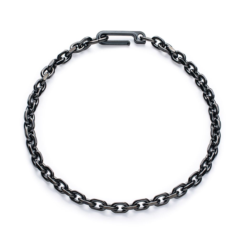 Framework_chain necklace_black_2_1500.jpg