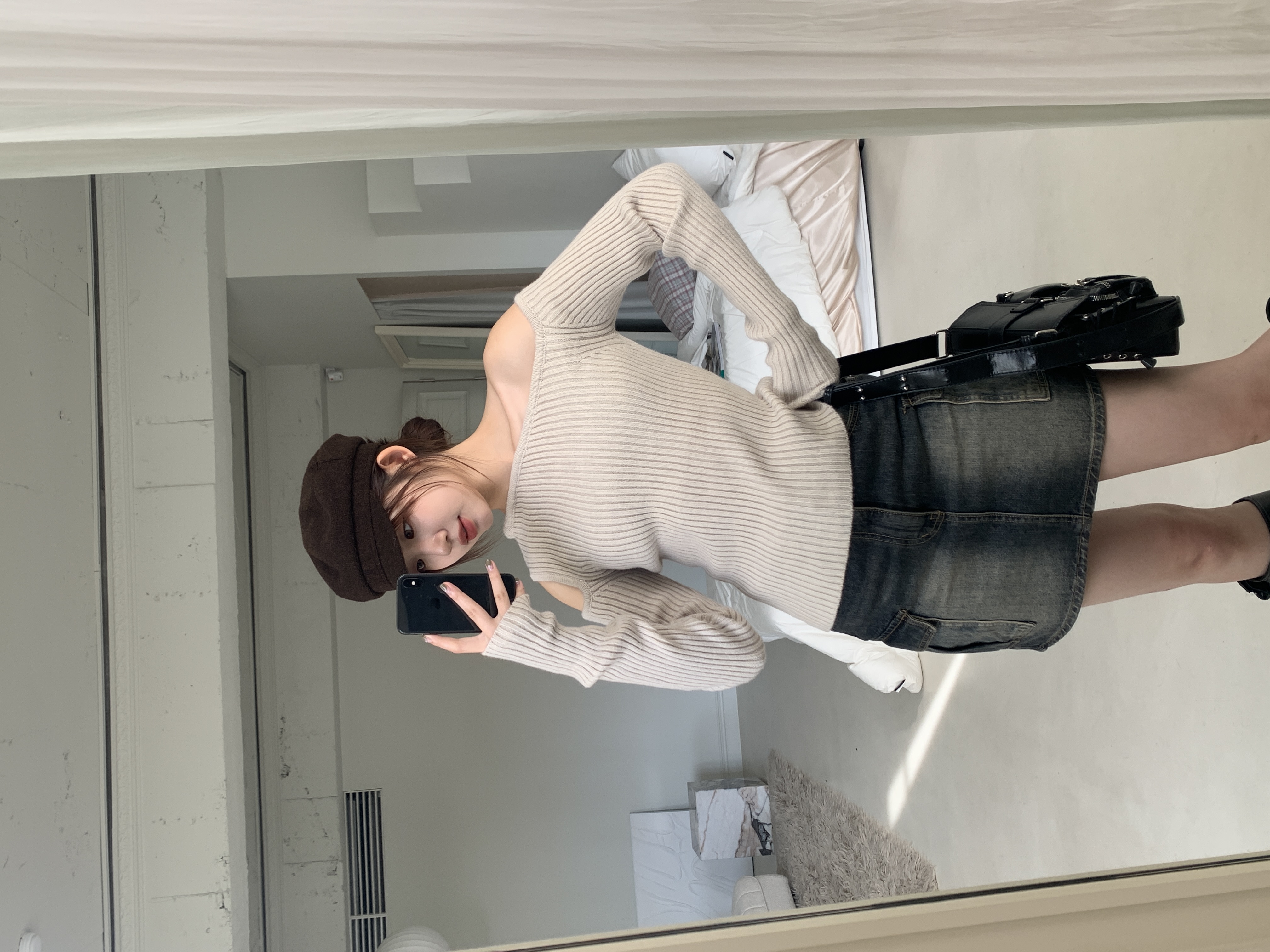 F9742662-DEEE-4495-BB88-826457291111