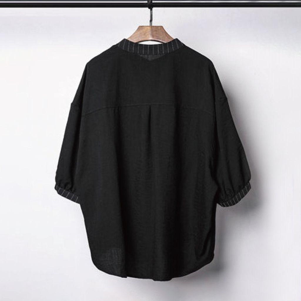 潮版不對稱條紋拼接七分袖襯衫-背面