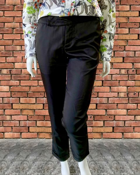 Cigarette Pants 1.jpg