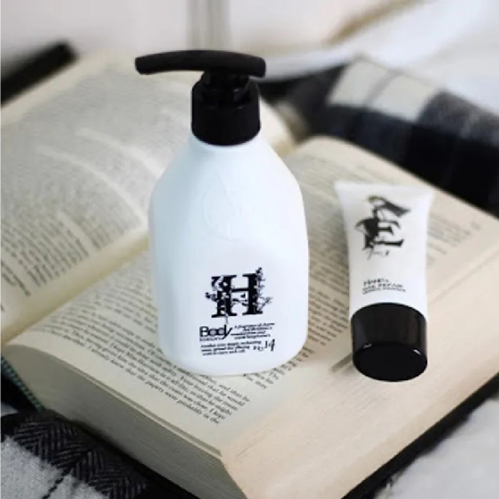 ERH-Enticing-Herbal-Body-Lotion-with-Natural-Fragrances-300ml-(H)-007