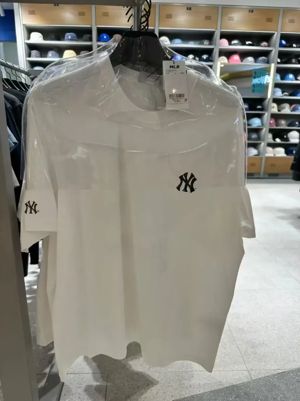 JuzBeauty_JuzBeautyMalaysia_JuzPretty_Authentic_Kbeauty_Malaysia_Skin_Care_Cosmetics_K-Beauty_Health_Care_korean_streetwear_US_Luxury_MLB Basic Simple Street Logo Overfit Short Sleeve T-Shirt Tee 3ATSB0463 上衣7