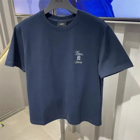 JuzBeauty_JuzBeautyMalaysia_JuzPretty_Authentic_Kbeauty_Malaysia_Skin_Care_Cosmetics_K-Beauty_Health_Care_korean_streetwear_US_Luxury_MLB Sheriff Small Lettering Logo Regular Fit Short Sleeve T-Shirt Tee 3ATSB8163 上衣3