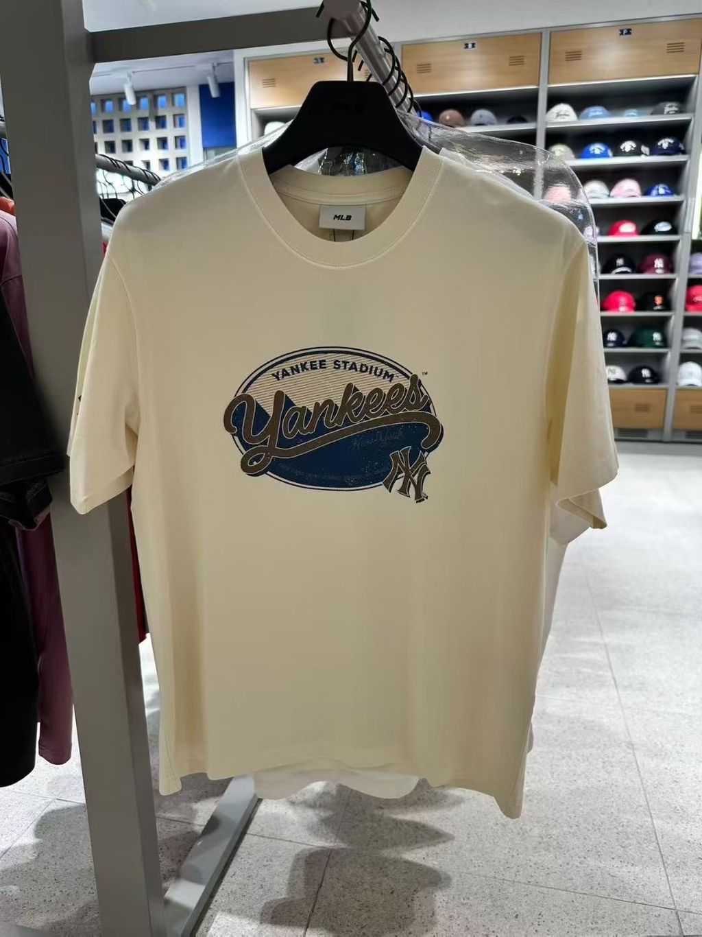 JuzBeauty_JuzBeautyMalaysia_JuzPretty_Authentic_Kbeauty_Malaysia_Skin_Care_Cosmetics_K-Beauty_Health_Care_korean_streetwear_US_Luxury_MLB Vintage Washed Graphic Short Sleeve T-Shirt Tee 3ATSV1463 上衣8