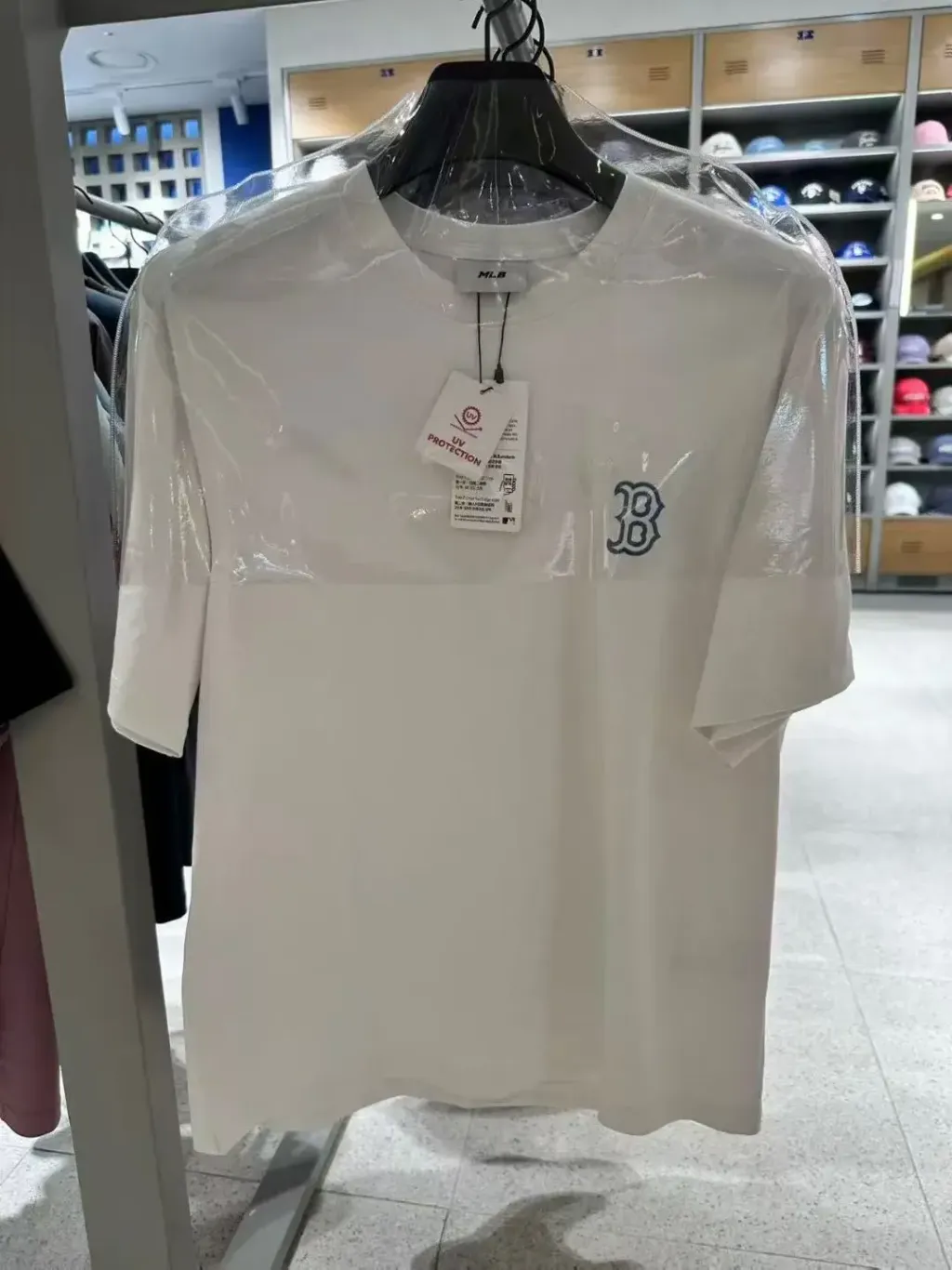 JuzBeauty_JuzBeautyMalaysia_JuzPretty_Authentic_Kbeauty_Malaysia_Skin_Care_Cosmetics_K-Beauty_Health_Care_korean_streetwear_US_Luxury_MLB Vintage Denim-Like Monotiv Overfit Short Sleeve T-Shirt Tee 3ATSM0763 上衣6