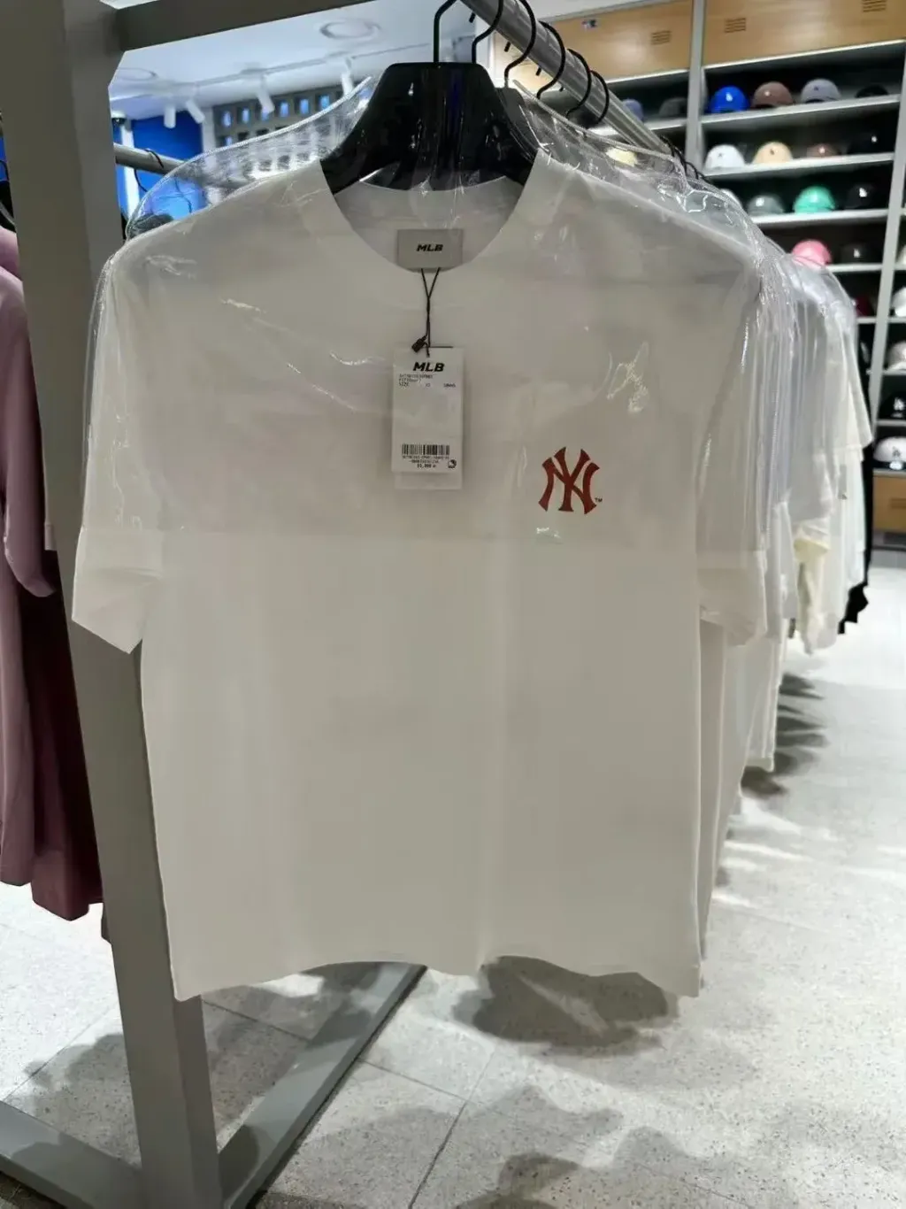 JuzBeauty_JuzBeautyMalaysia_JuzPretty_Authentic_Kbeauty_Malaysia_Skin_Care_Cosmetics_K-Beauty_Health_Care_korean_streetwear_US_Luxury_MLB Basic Street Color Letter Overfit Short Sleeve T-Shirt Tee 3ATSB1563 上衣7