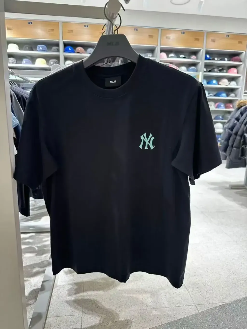 JuzBeauty_JuzBeautyMalaysia_JuzPretty_Authentic_Kbeauty_Malaysia_Skin_Care_Cosmetics_K-Beauty_Health_Care_korean_streetwear_US_Luxury_MLB Basic Street Color Letter Overfit Short Sleeve T-Shirt Tee 3ATSB1563 上衣13