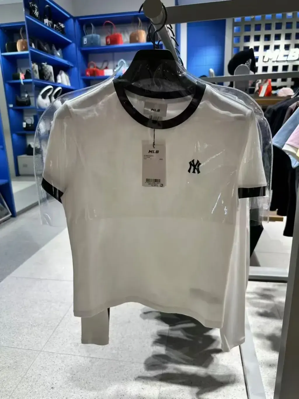 JuzBeauty_JuzBeautyMalaysia_JuzPretty_Authentic_Kbeauty_Malaysia_Skin_Care_Cosmetics_K-Beauty_Health_Care_korean_streetwear_US_Luxury_MLB Women's Basic Small Logo Ringer T-Shirt Tee 3FTSB0263 女款上衣6