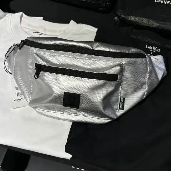 JuzBeauty_JuzBeautyMalaysia_JuzPretty_Authentic_Kbeauty_Malaysia_Skin_Care_Cosmetics_K-Beauty_Health_Care_korean_streetwear_US_Luxury_LIFEWORK New Square Wappen Hip Sack LW265BG940 胸包15