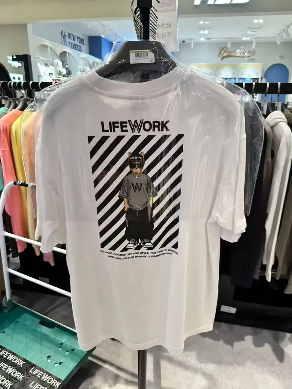 JuzBeauty_JuzBeautyMalaysia_JuzPretty_Authentic_Kbeauty_Malaysia_Skin_Care_Cosmetics_K-Beauty_Health_Care_korean_streetwear_US_Luxury_LIFEWORK Unisex Snap Hipdog Striped Short Sleeve T-Shirt Tee LW252TS422 上衣5