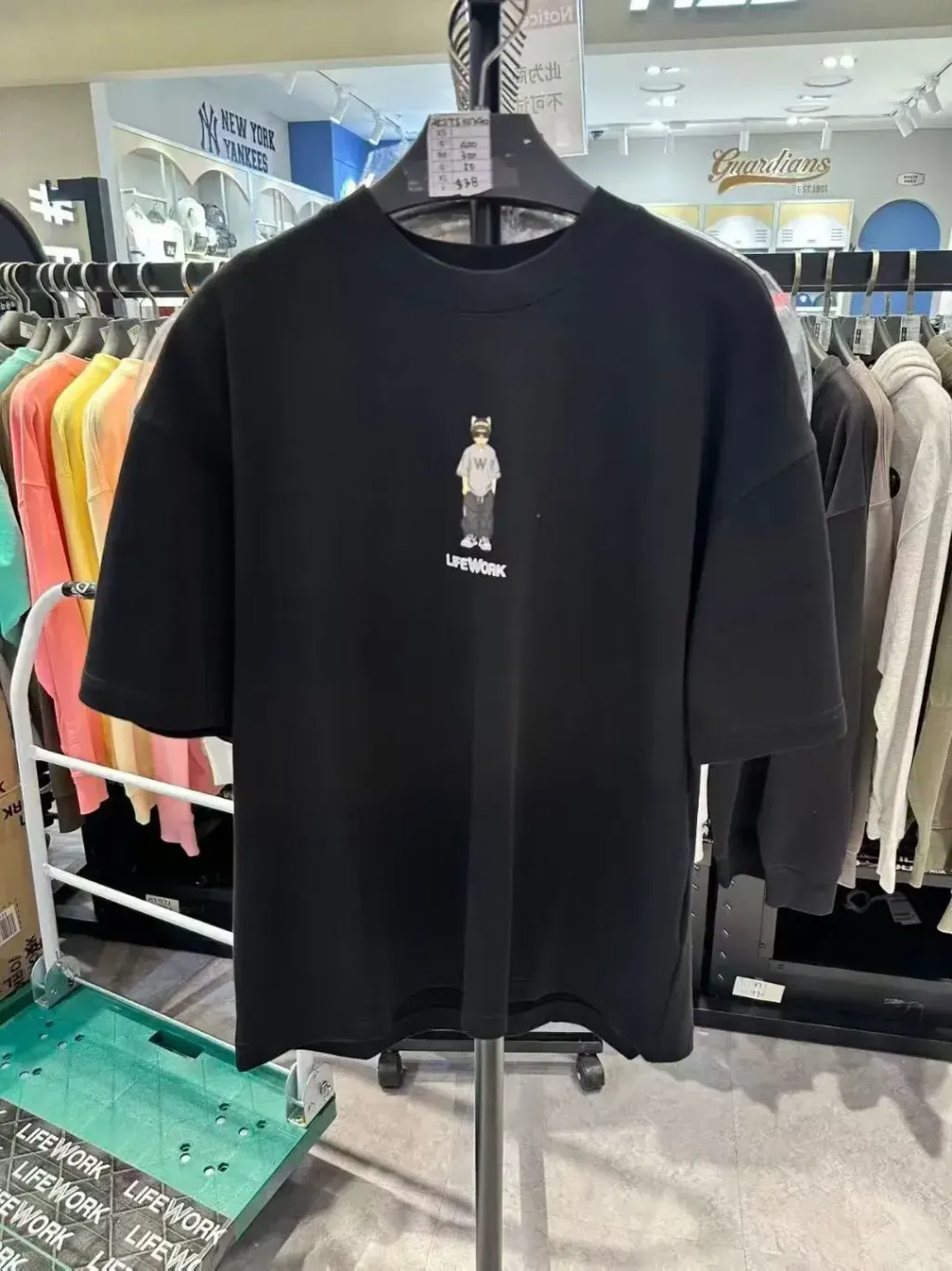 JuzBeauty_JuzBeautyMalaysia_JuzPretty_Authentic_Kbeauty_Malaysia_Skin_Care_Cosmetics_K-Beauty_Health_Care_korean_streetwear_US_Luxury_LIFEWORK Unisex Snap Hipdog Striped Short Sleeve T-Shirt Tee LW252TS422 上衣4