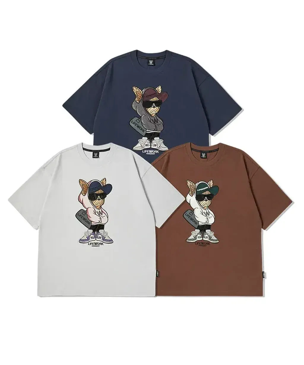 JuzBeauty_JuzBeautyMalaysia_JuzPretty_Authentic_Kbeauty_Malaysia_Skin_Care_Cosmetics_K-Beauty_Health_Care_korean_streetwear_US_Luxury_LIFEWORK Duffle Bag Hip Dog Applique Short Sleeve T-Shirt Tee LW252TS428 上衣1