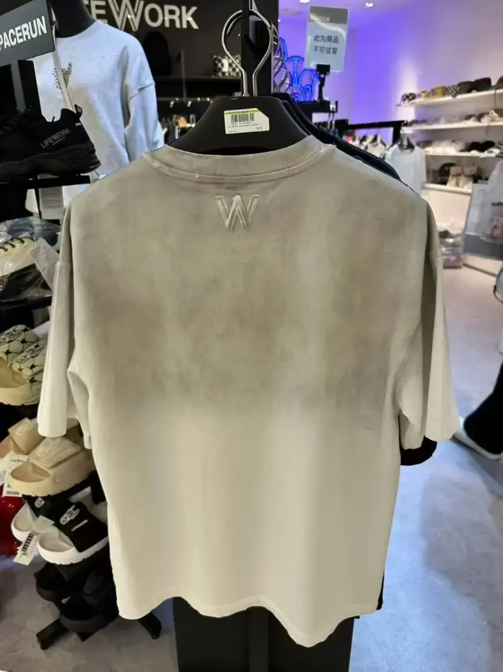 JuzBeauty_JuzBeautyMalaysia_JuzPretty_Authentic_Kbeauty_Malaysia_Skin_Care_Cosmetics_K-Beauty_Health_Care_korean_streetwear_US_Luxury_LIFEWORK Vintage Tape Graphic Short Sleeve T-Shirt Tee LW262TS426 上衣5