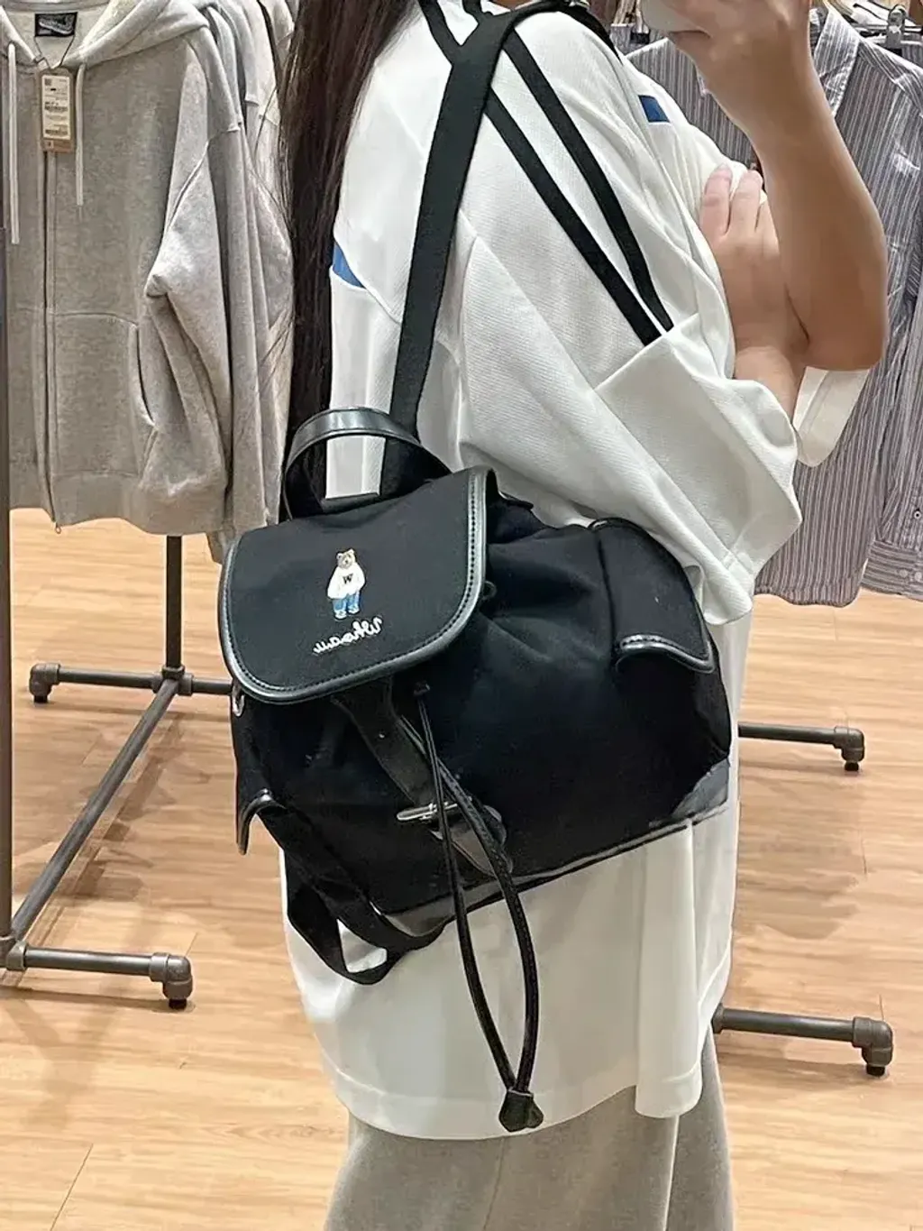 JuzBeauty_JuzBeautyMalaysia_JuzPretty_Authentic_Kbeauty_Malaysia_Skin_Care_Cosmetics_K-Beauty_Health_Care_korean_streetwear_US_Luxury_WHOAU Steve Canvas Backpack WHBGG2221A 双肩背包7
