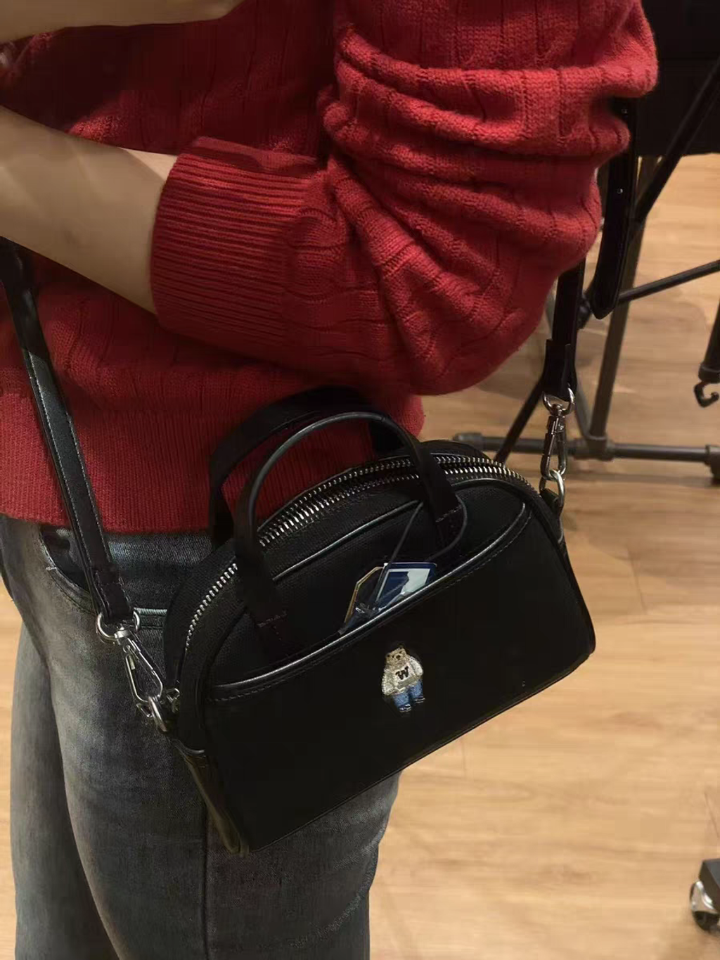 JuzBeauty_JuzBeautyMalaysia_JuzPretty_Authentic_Kbeauty_Malaysia_Skin_Care_Cosmetics_K-Beauty_Health_Care_korean_streetwear_US_Luxury_WHOAU Steve Canvas Mini Tote Bag WHBGG2223A 托特包16