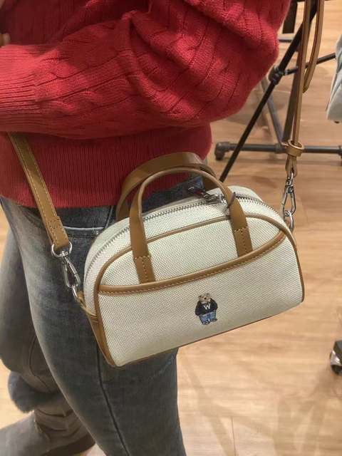 JuzBeauty_JuzBeautyMalaysia_JuzPretty_Authentic_Kbeauty_Malaysia_Skin_Care_Cosmetics_K-Beauty_Health_Care_korean_streetwear_US_Luxury_WHOAU Steve Canvas Mini Tote Bag WHBGG2223A 托特包17