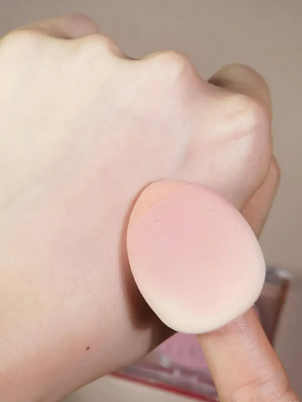 JuzBeauty_JuzBeautyMalaysia_JuzPretty_Authentic_Kbeauty_Malaysia_Skin_Care_Cosmetics_K-beauty_Health_Care_korean_streetwear_STUDIO17 Brush Fit Puff STUDIO 17 迷你水滴形气垫手指粉扑3