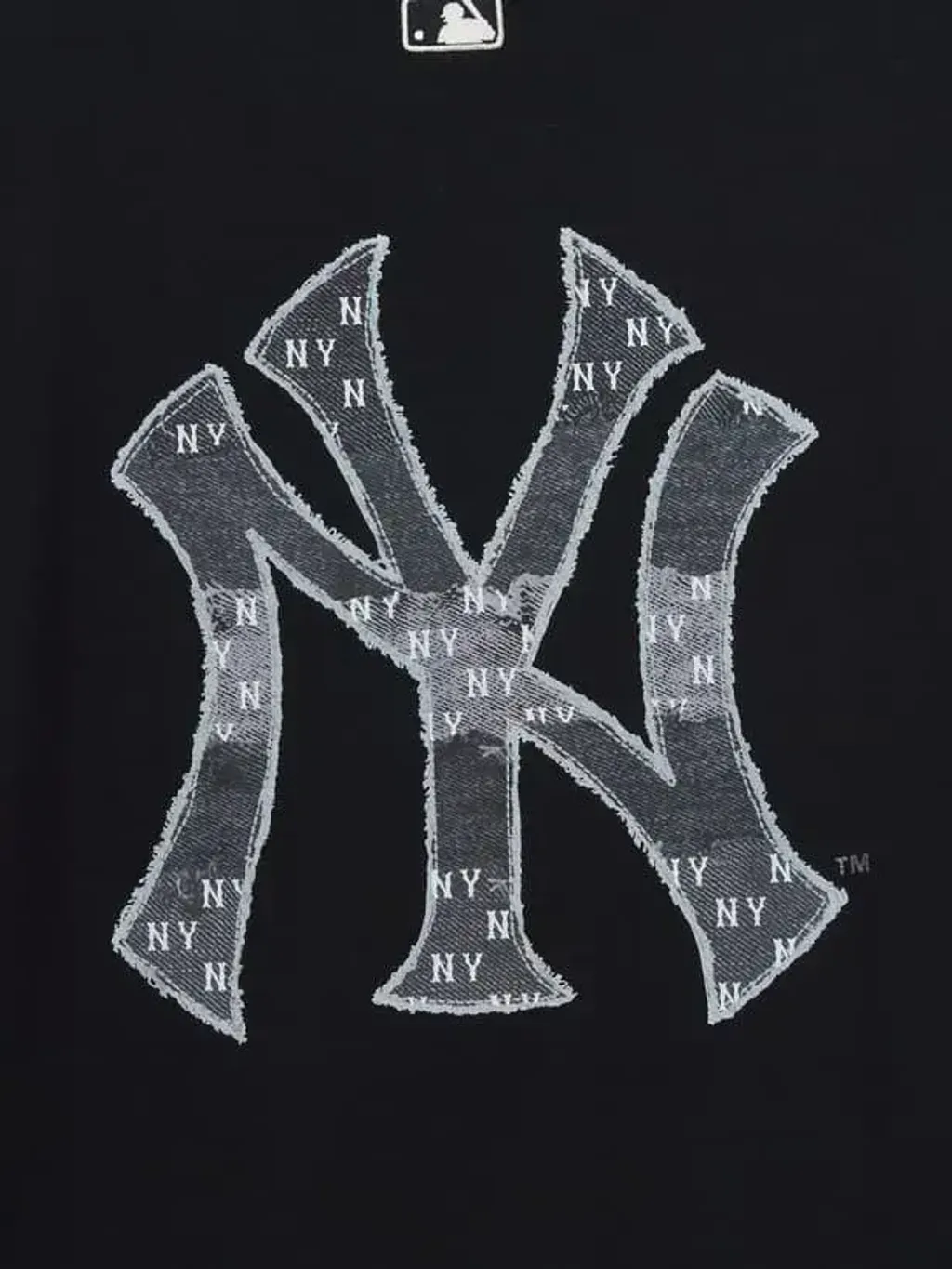 JuzBeauty_JuzBeautyMalaysia_JuzPretty_Authentic_Kbeauty_Malaysia_Skin_Care_Cosmetics_K-Beauty_Health_Care_korean_streetwear_US_Luxury_MLB Vintage Denim-like Monogram Big Lux Oversized Short Sleeve T-Shirt Tee 3ATSM0663 上衣16