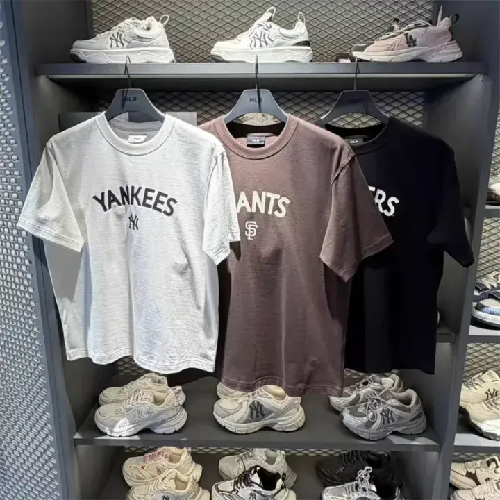 JuzBeauty_JuzBeautyMalaysia_JuzPretty_Authentic_Kbeauty_Malaysia_Skin_Care_Cosmetics_K-Beauty_Health_Care_korean_streetwear_US_Luxury_MLB New York Yankees with Lettering Logo Detail Semi-oversized Short-sleeve T-shirt Tee 3ATSB8363 上衣18