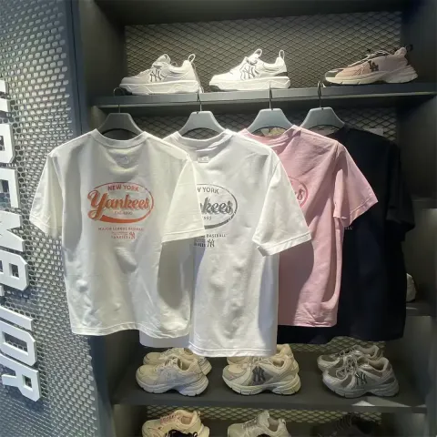 JuzBeauty_JuzBeautyMalaysia_JuzPretty_Authentic_Kbeauty_Malaysia_Skin_Care_Cosmetics_K-Beauty_Health_Care_korean_streetwear_US_Luxury_MLB Vintage Sportive Cursive Graphic Short Sleeve T-shirt Tee 3ATSV1263 上衣21