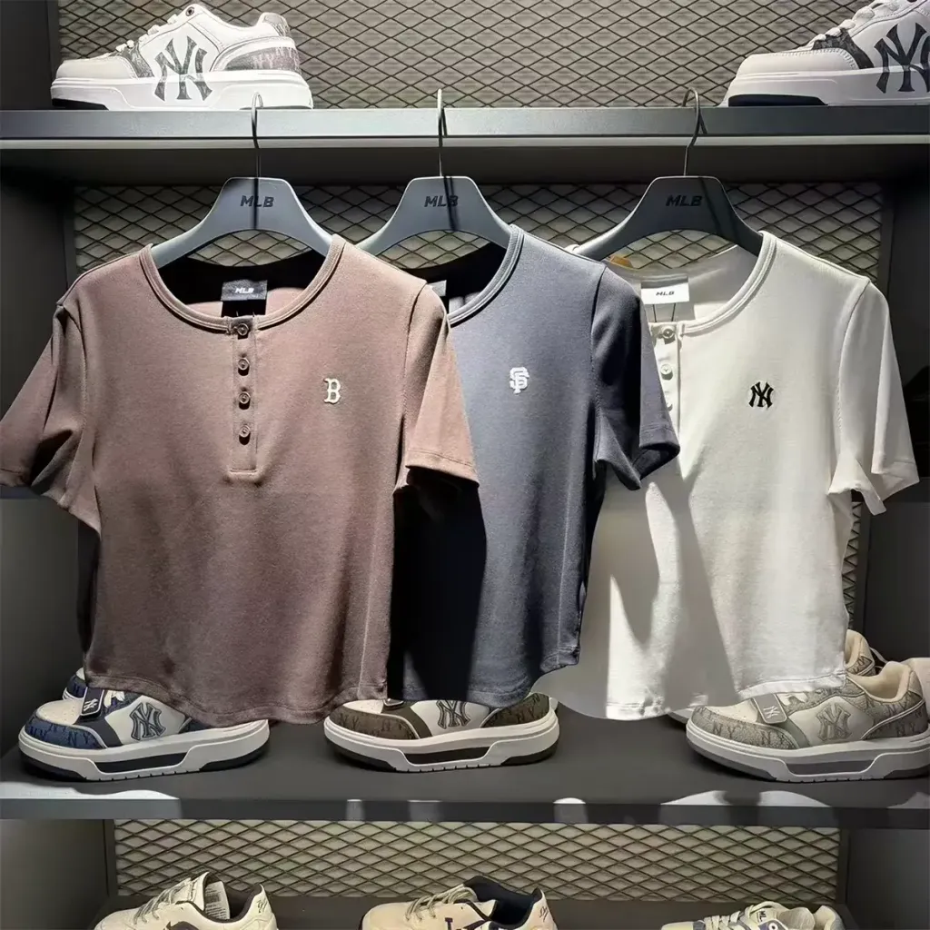 JuzBeauty_JuzBeautyMalaysia_JuzPretty_Authentic_Kbeauty_Malaysia_Skin_Care_Cosmetics_K-Beauty_Health_Care_korean_streetwear_US_Luxury_MLB Women's Vintage Slim Ribbed Henley Neck Short Sleeve T-shirt Tee 3FTSB1063 女款上衣3