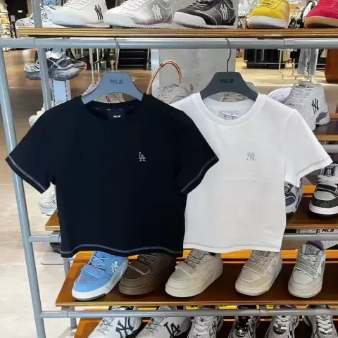 JuzBeauty_JuzBeautyMalaysia_JuzPretty_Authentic_Kbeauty_Malaysia_Skin_Care_Cosmetics_K-Beauty_Health_Care_korean_streetwear_US_Luxury_MLB Women's Basic Small Logo Slim Cropped Short Sleeve T-shirt Tee 3FTSB5163 女款上衣25