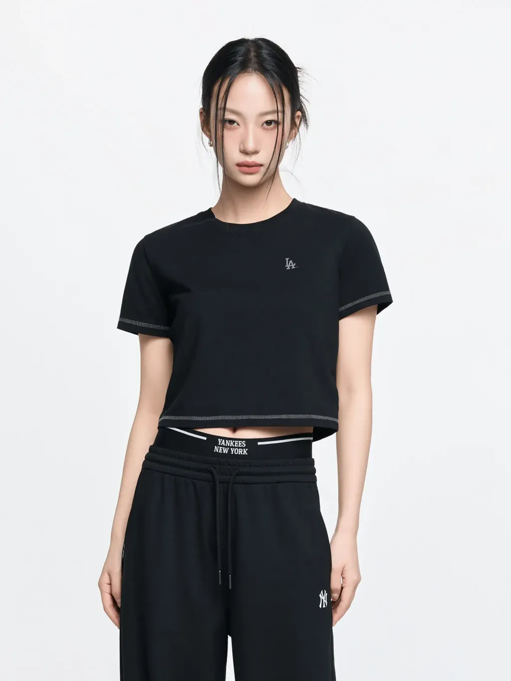 JuzBeauty_JuzBeautyMalaysia_JuzPretty_Authentic_Kbeauty_Malaysia_Skin_Care_Cosmetics_K-Beauty_Health_Care_korean_streetwear_US_Luxury_MLB Women's Basic Small Logo Slim Cropped Short Sleeve T-shirt Tee 3FTSB5163 女款上衣10