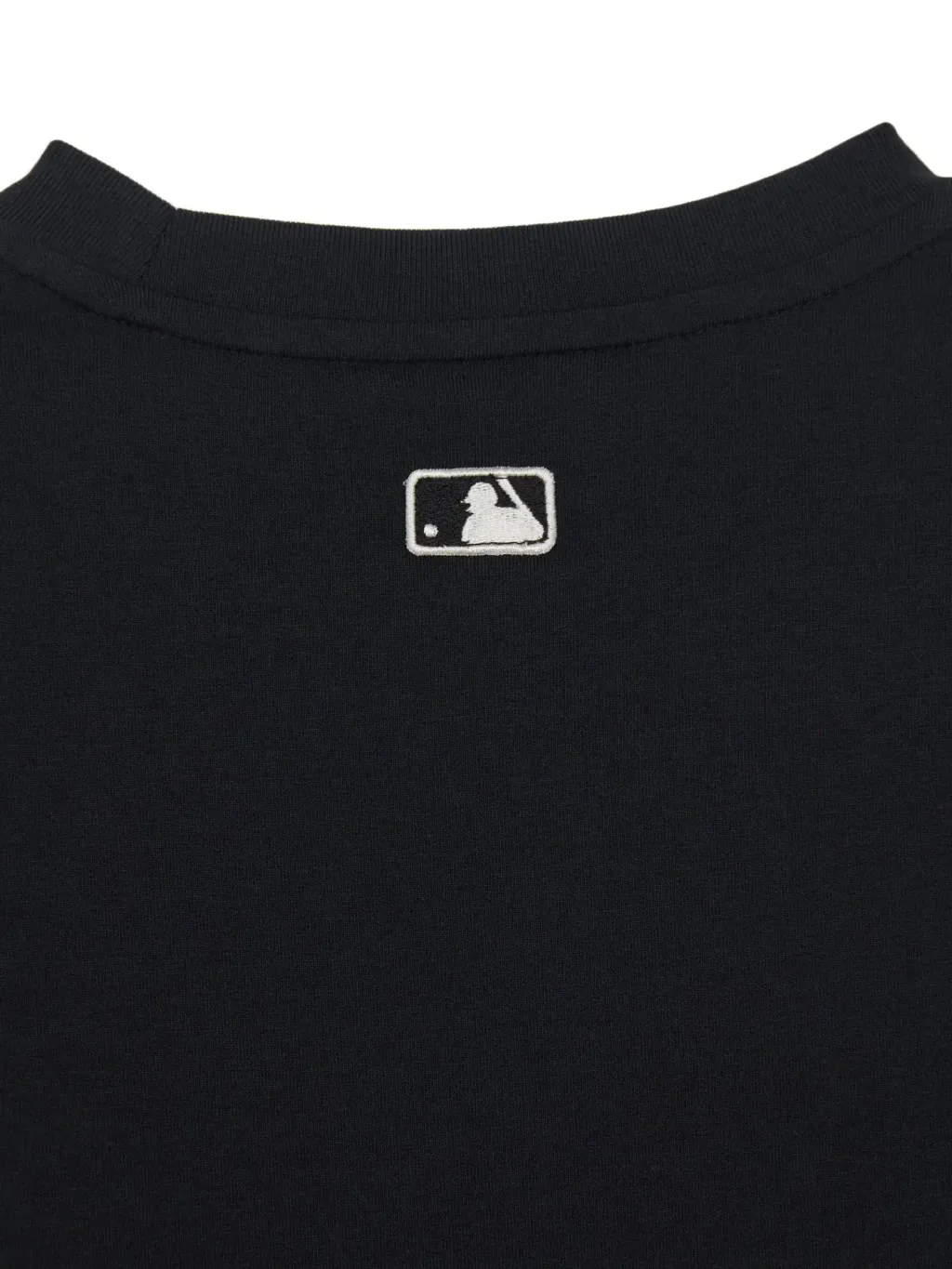 JuzBeauty_JuzBeautyMalaysia_JuzPretty_Authentic_Kbeauty_Malaysia_Skin_Care_Cosmetics_K-Beauty_Health_Care_korean_streetwear_US_Luxury_MLB Women's Basic Slim Fit Cleveland Guardians Short Sleeve T-shirt Tee 3FTSB5063 女款上衣17