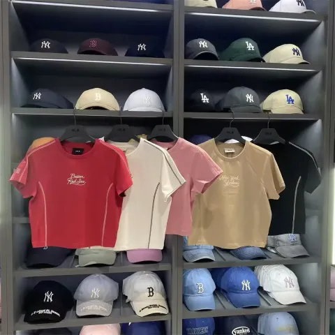 JuzBeauty_JuzBeautyMalaysia_JuzPretty_Authentic_Kbeauty_Malaysia_Skin_Care_Cosmetics_K-Beauty_Health_Care_korean_streetwear_US_Luxury_MLB Women's Sportive Track Crop Short Sleeve T-shirt Tee 3FTSV0263 女款上衣24