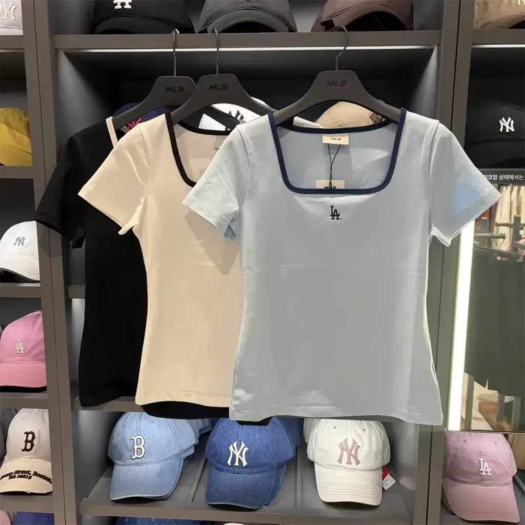 JuzBeauty_JuzBeautyMalaysia_JuzPretty_Authentic_Kbeauty_Malaysia_Skin_Care_Cosmetics_K-Beauty_Health_Care_korean_streetwear_US_Luxury_MLB Women's Basic Square Neck Slim Fit Short Sleeve T-shirt Tee 3FTSB7363 女款上衣28