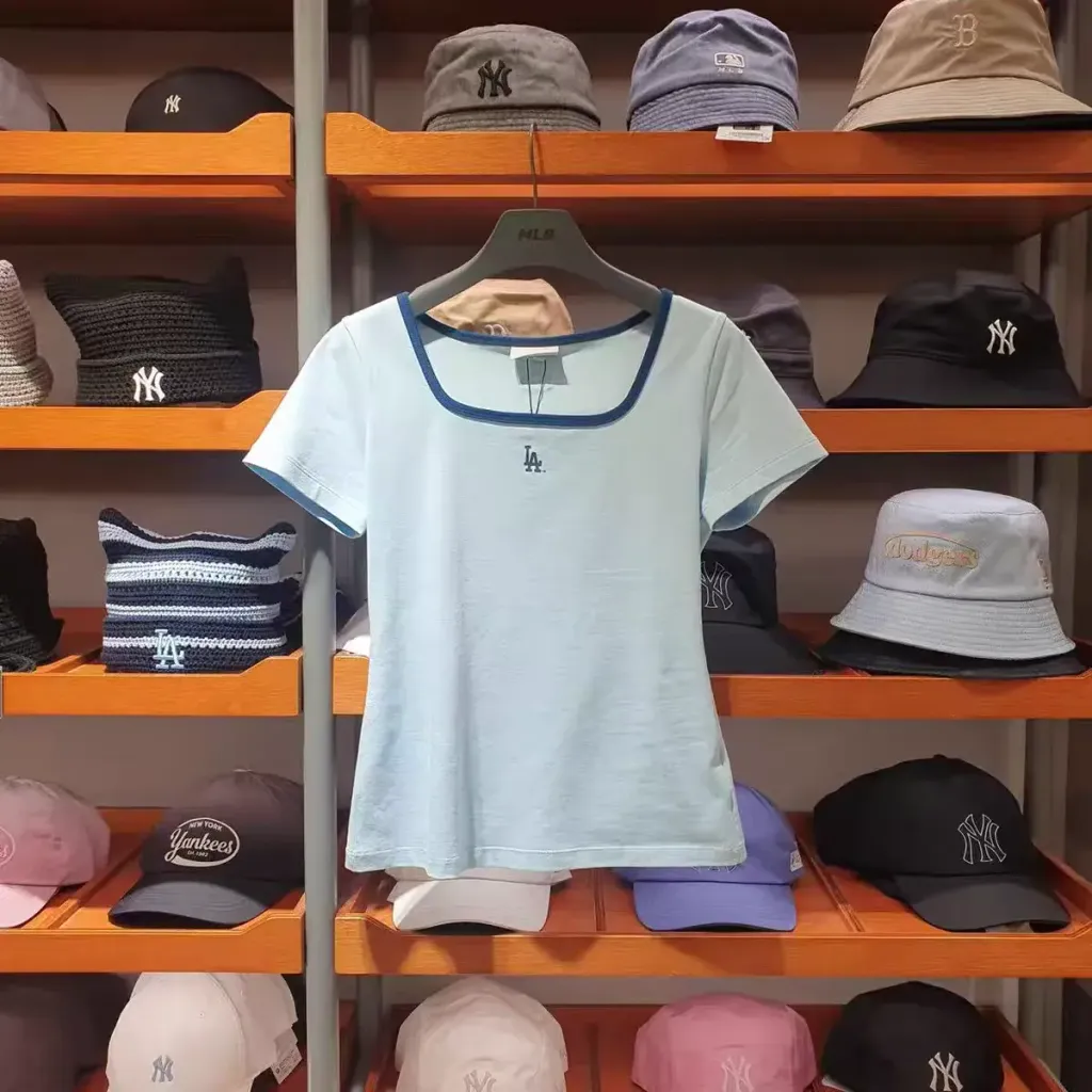 JuzBeauty_JuzBeautyMalaysia_JuzPretty_Authentic_Kbeauty_Malaysia_Skin_Care_Cosmetics_K-Beauty_Health_Care_korean_streetwear_US_Luxury_MLB Women's Basic Square Neck Slim Fit Short Sleeve T-shirt Tee 3FTSB7363 女款上衣25