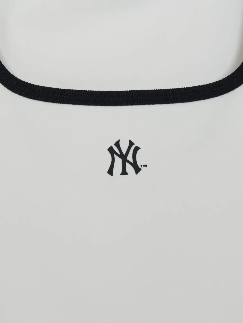 JuzBeauty_JuzBeautyMalaysia_JuzPretty_Authentic_Kbeauty_Malaysia_Skin_Care_Cosmetics_K-Beauty_Health_Care_korean_streetwear_US_Luxury_MLB Women's Basic Square Neck Slim Fit Short Sleeve T-shirt Tee 3FTSB7363 女款上衣7