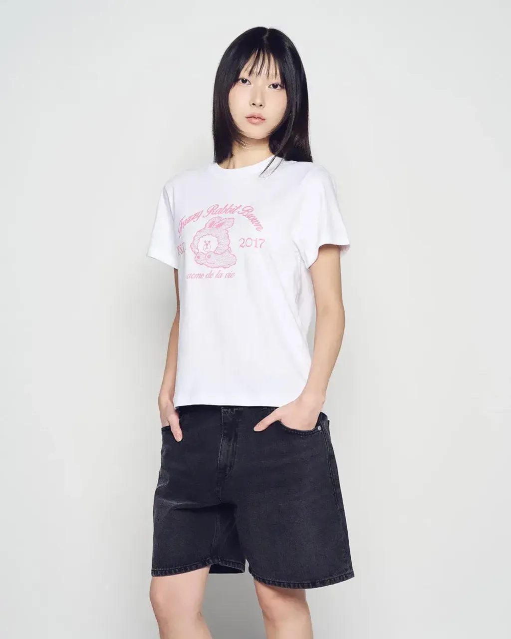 JuzBeauty_JuzBeautyMalaysia_JuzPretty_Authentic_Kbeauty_Malaysia_Skin_Care_Cosmetics_K-Beauty_Health_Care_korean_streetwear_US_Luxury_ADLV x LINE FRIENDS Woman Brown Line Friends Short Sleeve T-shirt Tee 女款上衣14