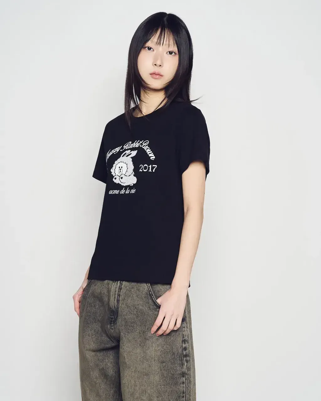 JuzBeauty_JuzBeautyMalaysia_JuzPretty_Authentic_Kbeauty_Malaysia_Skin_Care_Cosmetics_K-Beauty_Health_Care_korean_streetwear_US_Luxury_ADLV x LINE FRIENDS Woman Brown Line Friends Short Sleeve T-shirt Tee 女款上衣11