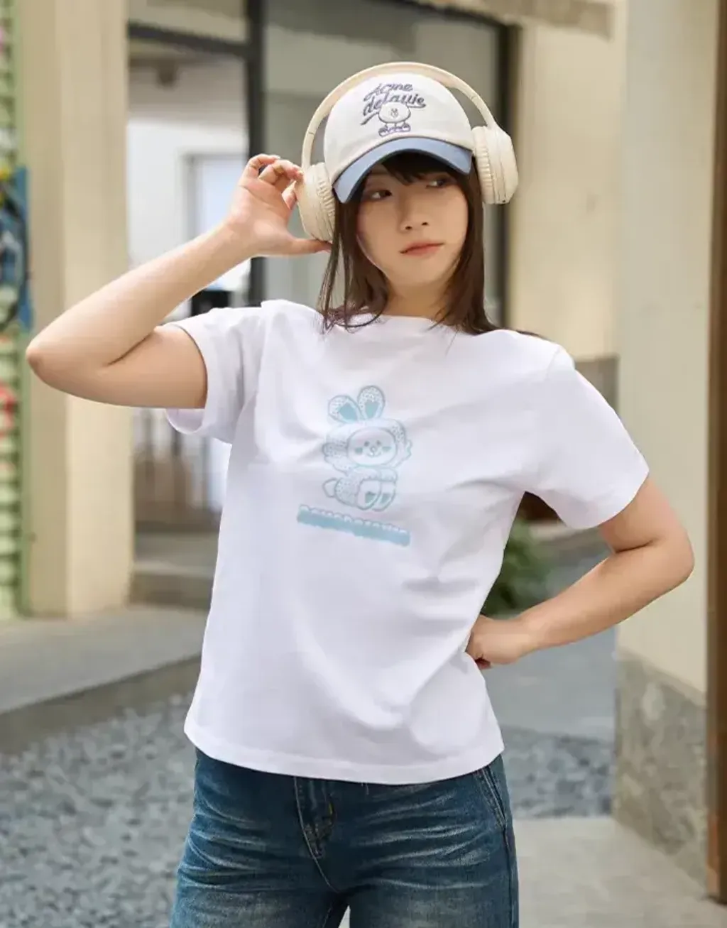 JuzBeauty_JuzBeautyMalaysia_JuzPretty_Authentic_Kbeauty_Malaysia_Skin_Care_Cosmetics_K-Beauty_Health_Care_korean_streetwear_US_Luxury_ADLV x LINE FRIENDS Woman Cony Line Friends Short Sleeve T-shirt Tee 女款上衣14