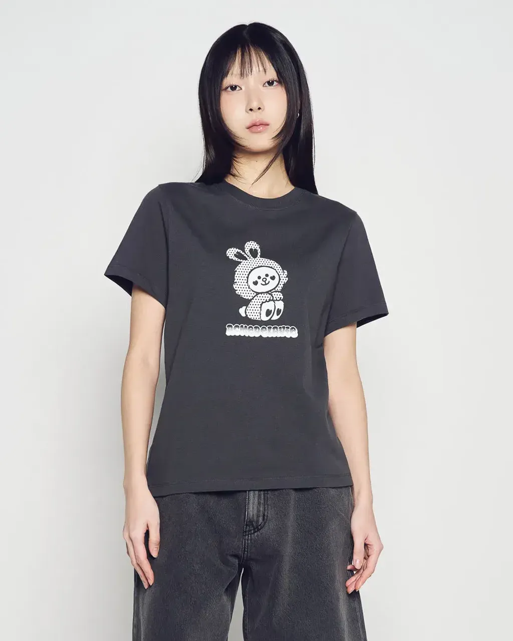 JuzBeauty_JuzBeautyMalaysia_JuzPretty_Authentic_Kbeauty_Malaysia_Skin_Care_Cosmetics_K-Beauty_Health_Care_korean_streetwear_US_Luxury_ADLV x LINE FRIENDS Woman Cony Line Friends Short Sleeve T-shirt Tee 女款上衣2