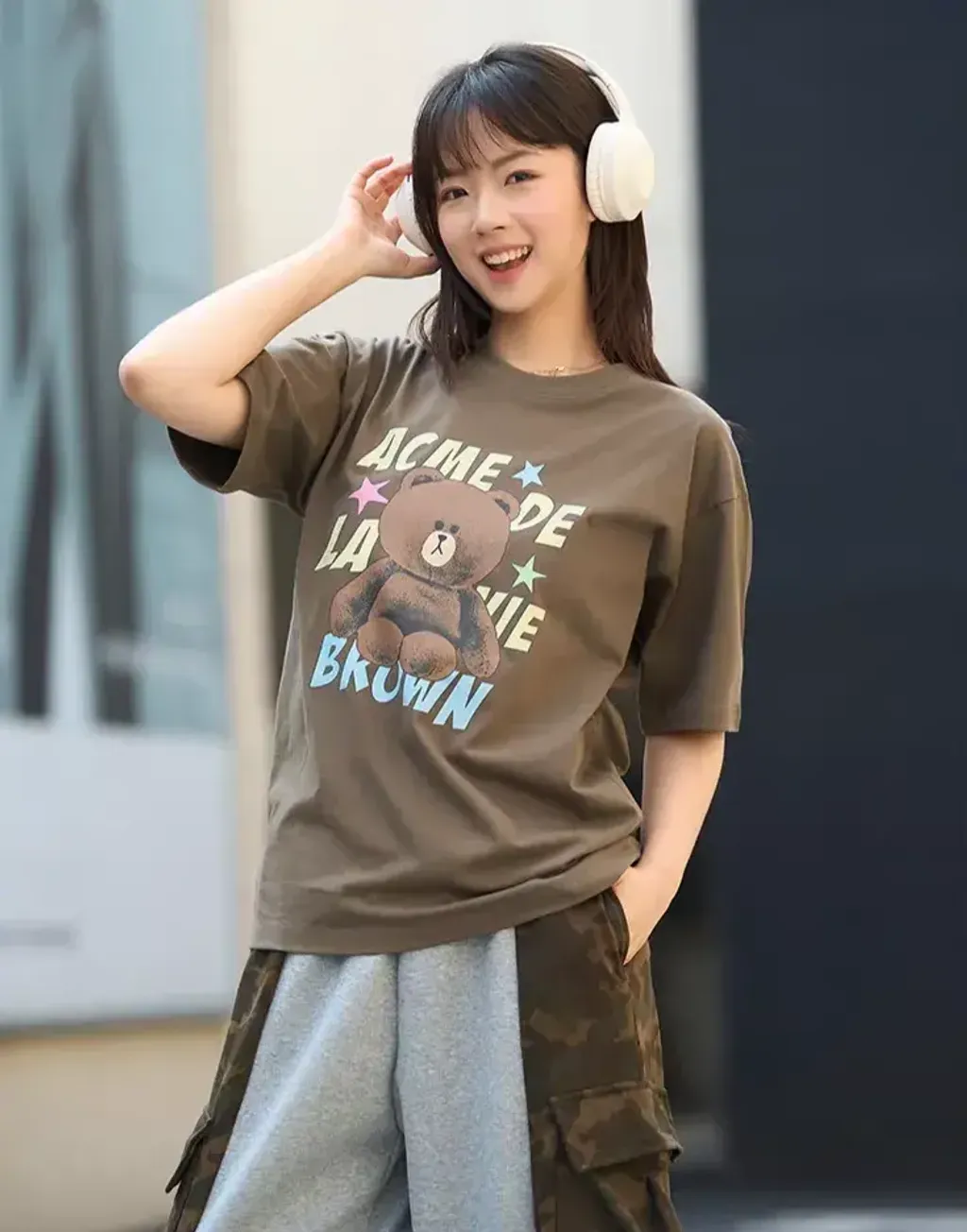 JuzBeauty_JuzBeautyMalaysia_JuzPretty_Authentic_Kbeauty_Malaysia_Skin_Care_Cosmetics_K-Beauty_Health_Care_korean_streetwear_US_Luxury_ADLV x LINE FRIENDS Brown Star Short Sleeve T-shirt Tee 上衣12