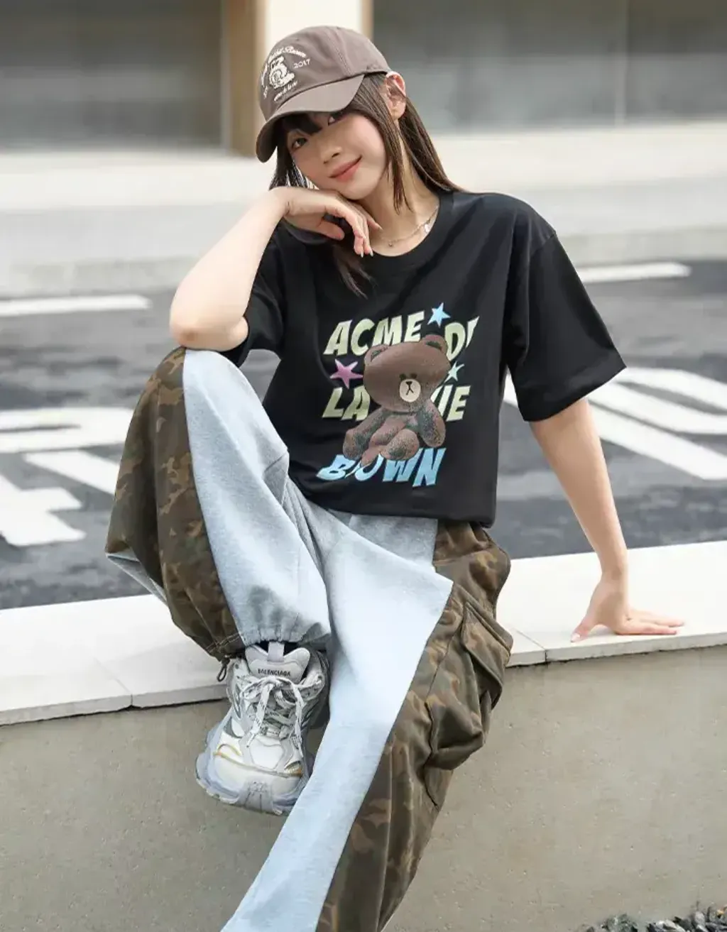 JuzBeauty_JuzBeautyMalaysia_JuzPretty_Authentic_Kbeauty_Malaysia_Skin_Care_Cosmetics_K-Beauty_Health_Care_korean_streetwear_US_Luxury_ADLV x LINE FRIENDS Brown Star Short Sleeve T-shirt Tee 上衣11