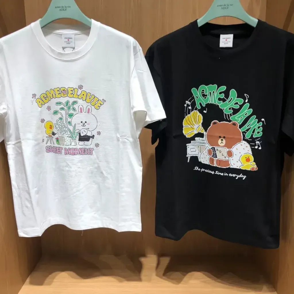 JuzBeauty_JuzBeautyMalaysia_JuzPretty_Authentic_Kbeauty_Malaysia_Skin_Care_Cosmetics_K-Beauty_Health_Care_korean_streetwear_US_Luxury_ADLV x LINE FRIENDS Daily Line Friends Short Sleeve T-shirt Tee 上衣5