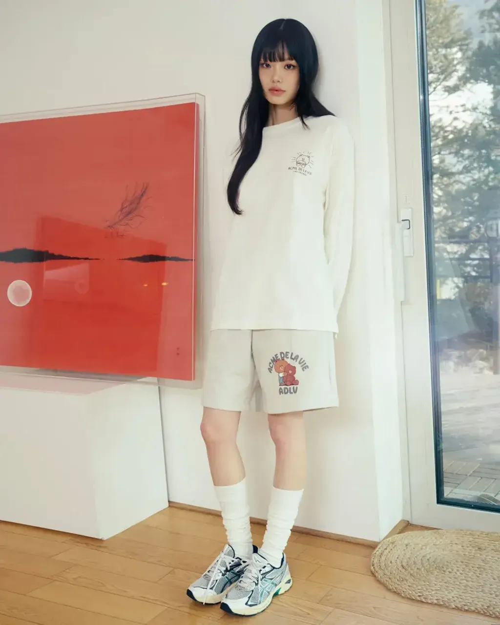 JuzBeauty_JuzBeautyMalaysia_JuzPretty_Authentic_Kbeauty_Malaysia_Skin_Care_Cosmetics_K-Beauty_Health_Care_korean_streetwear_US_Luxury_ADLV x LINE FRIENDS Bear Doll Hug Brown Line Friends Short Pants 短裤5