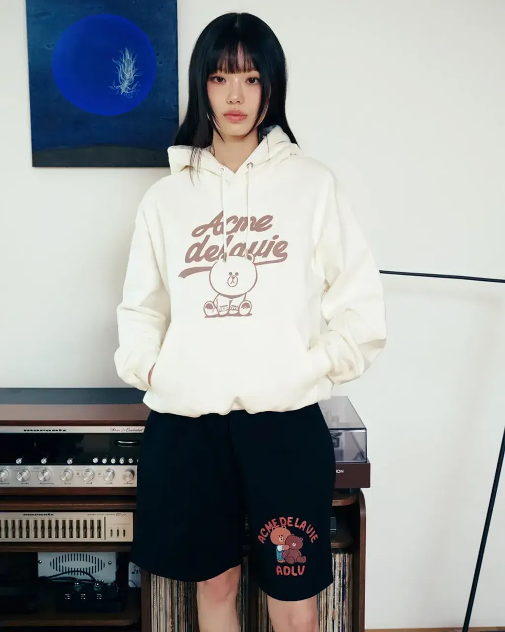 JuzBeauty_JuzBeautyMalaysia_JuzPretty_Authentic_Kbeauty_Malaysia_Skin_Care_Cosmetics_K-Beauty_Health_Care_korean_streetwear_US_Luxury_ADLV x LINE FRIENDS Bear Doll Hug Brown Line Friends Short Pants 短裤6