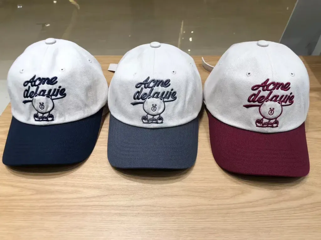 JuzBeauty_JuzBeautyMalaysia_JuzPretty_Authentic_Kbeauty_Malaysia_Skin_Care_Cosmetics_K-Beauty_Health_Care_korean_streetwear_US_Luxury_ADLV x LINE FRIENDS Bear Doll Hug Brown Line Friends Short Pants 短裤14